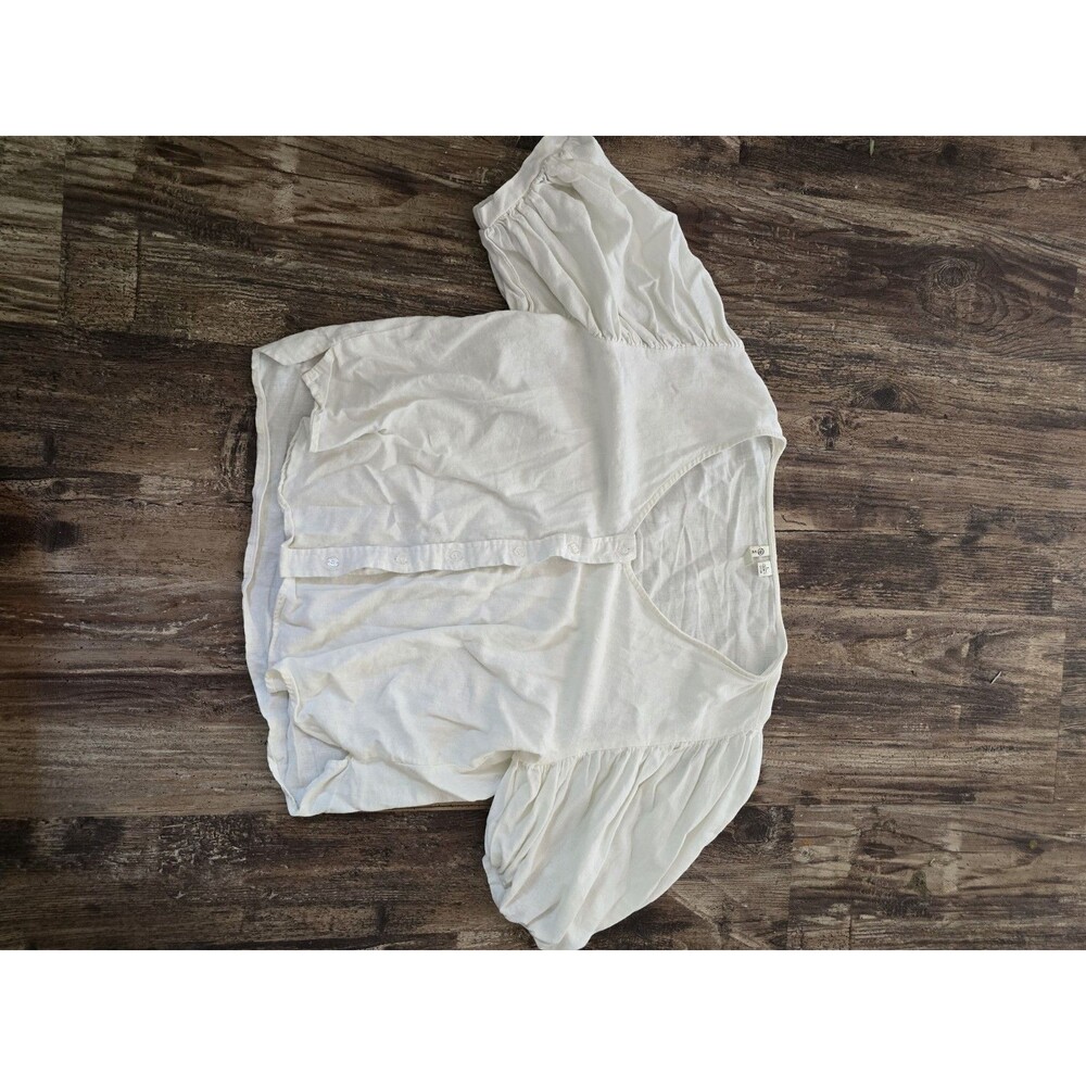 Versona Women’s White Linen Rayon Blend Puff Sleeve Top – Size L – Button Front